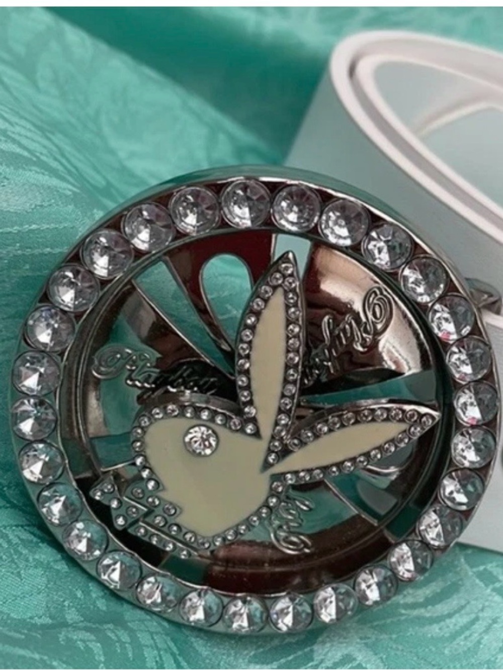 NWOT Y2K Rhinestone Bling Chrome Playboy Bunny Spinner Belt Buckle & White Belt